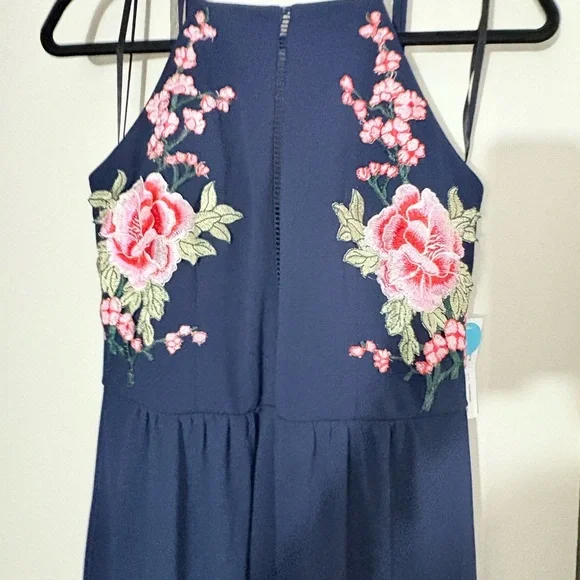 Stylish Navy Blue Sleeveless Jumpsuit - Picture 4 of 14